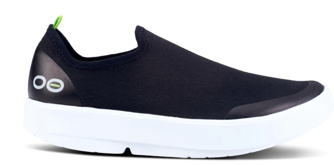 Women's Oofos OOmg eeZee Low Shoe