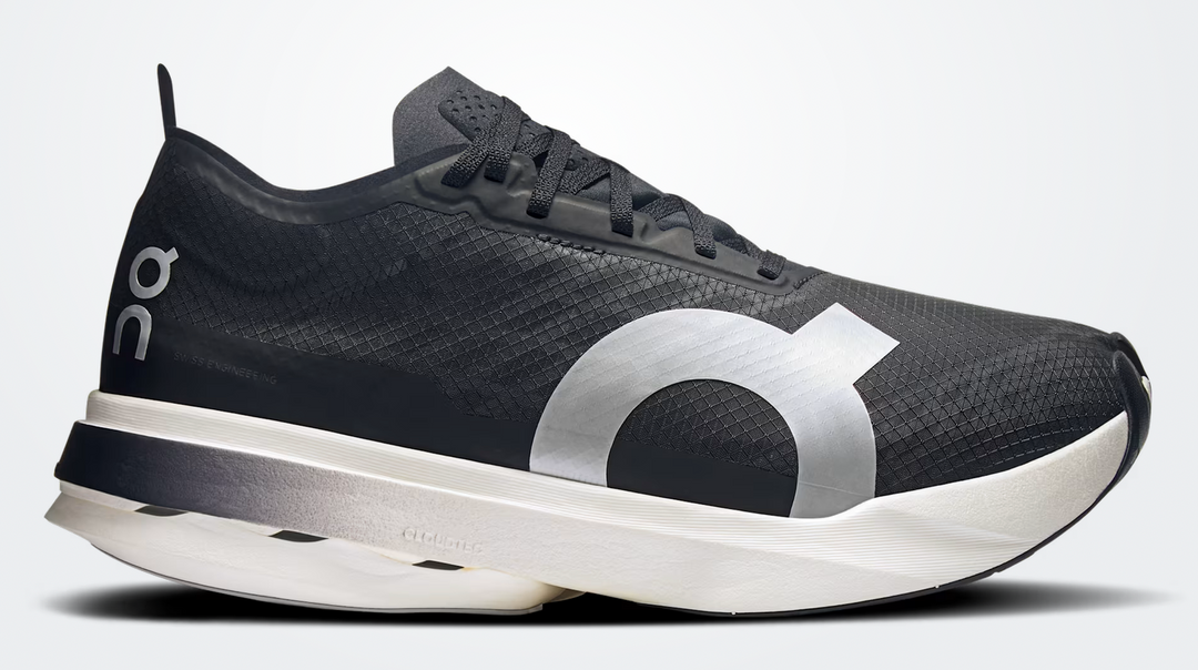 Women's On Cloudboom Strike