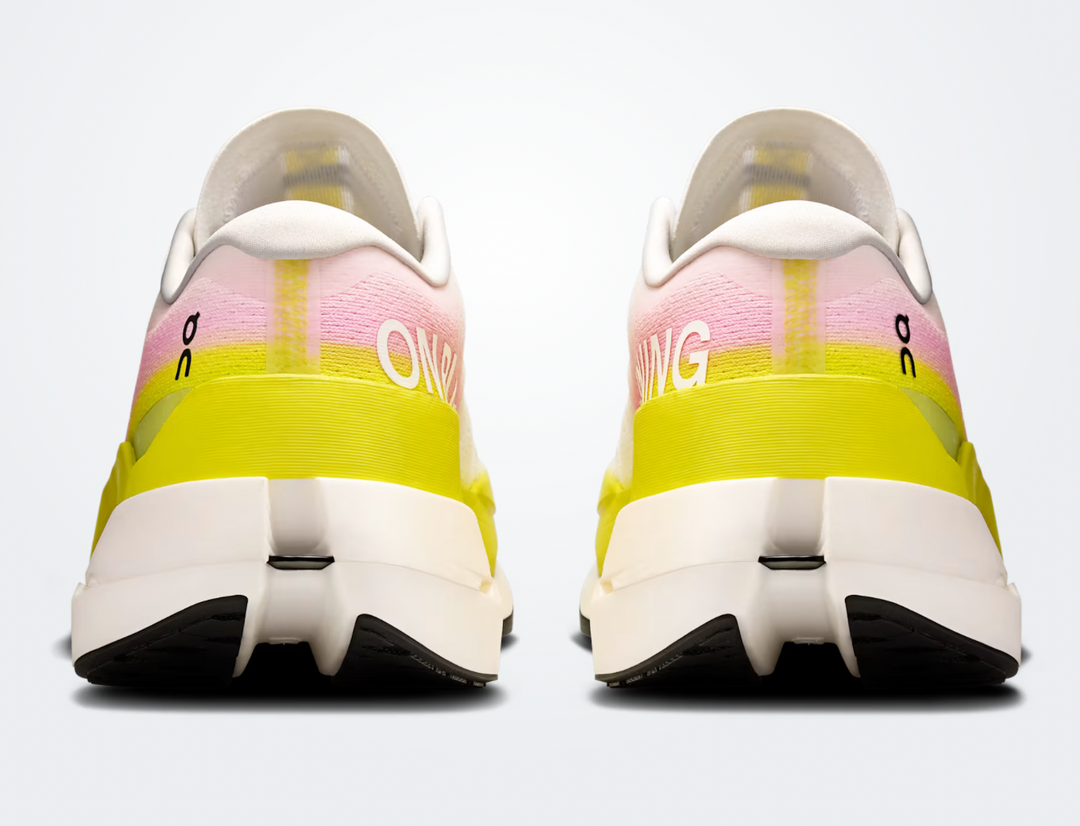 Men On Cloudboom Max