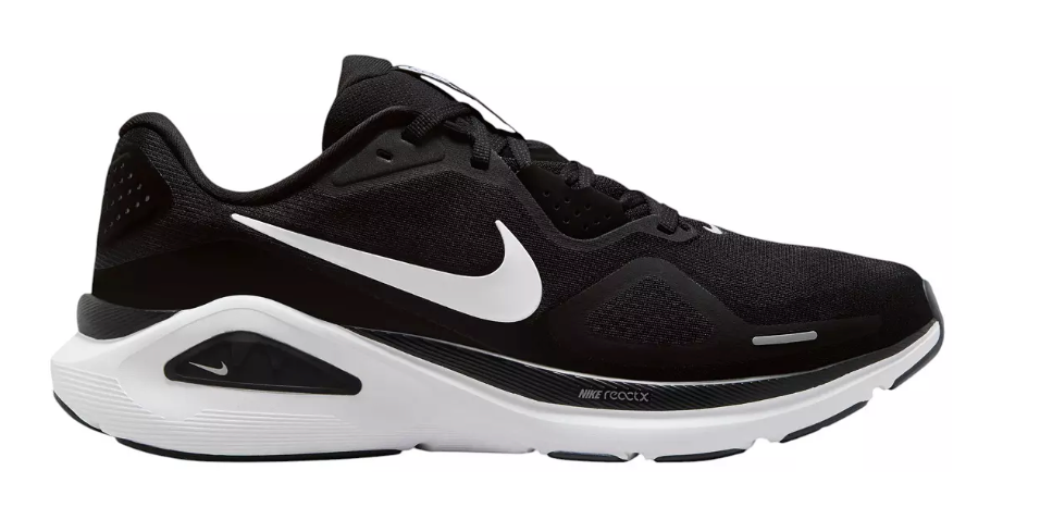 Men's Nike Structure 26