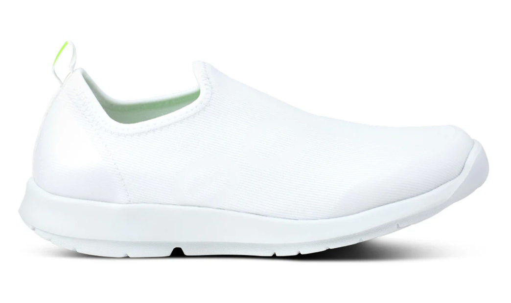 Women's Oofos OOmg eeZee Low Shoe