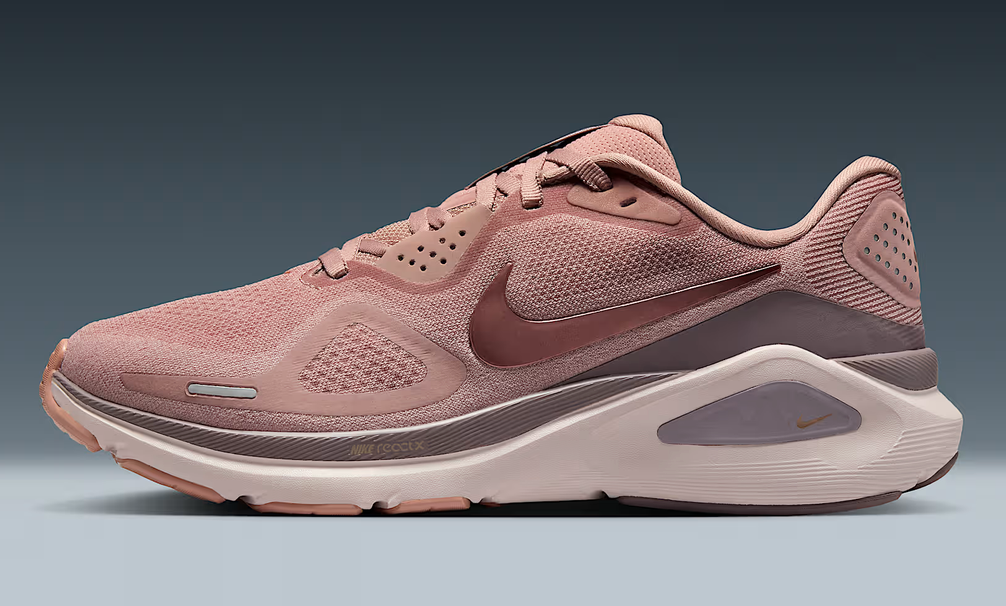 Women's Nike Structure 26