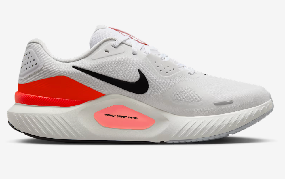 Men's Nike Structure 26