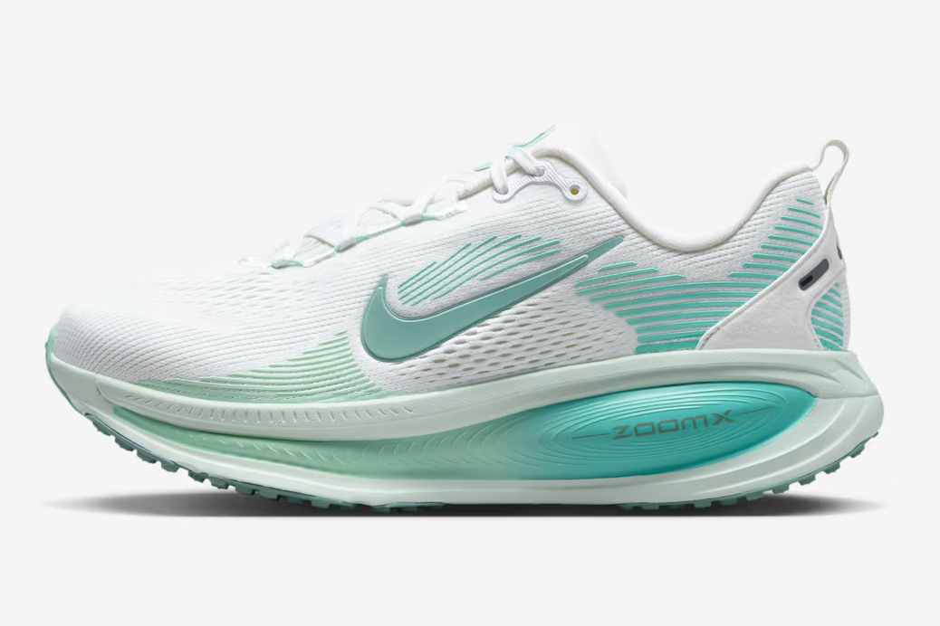 Women's Nike Vomero 18