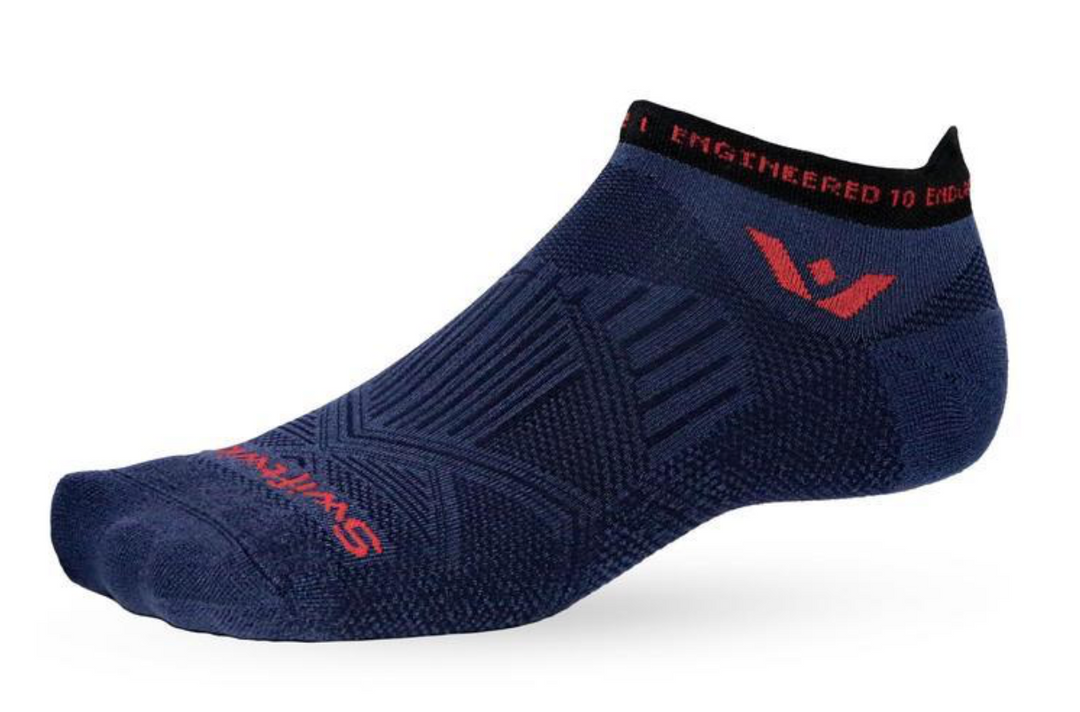 Swiftwick Aspire No-Show Athletic Socks