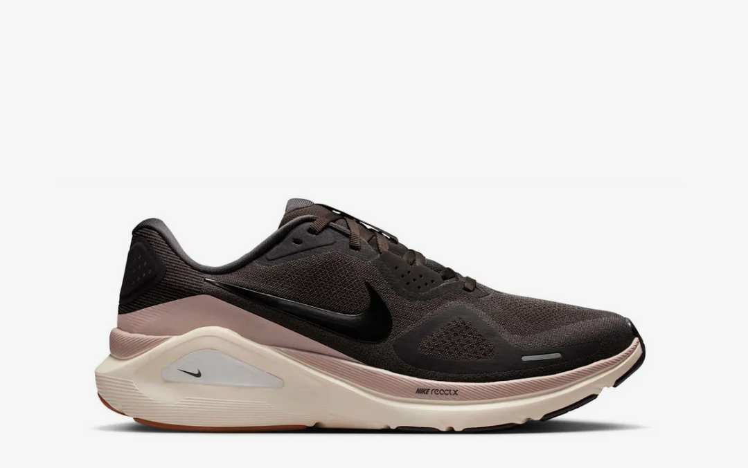 Men's Nike Structure 26